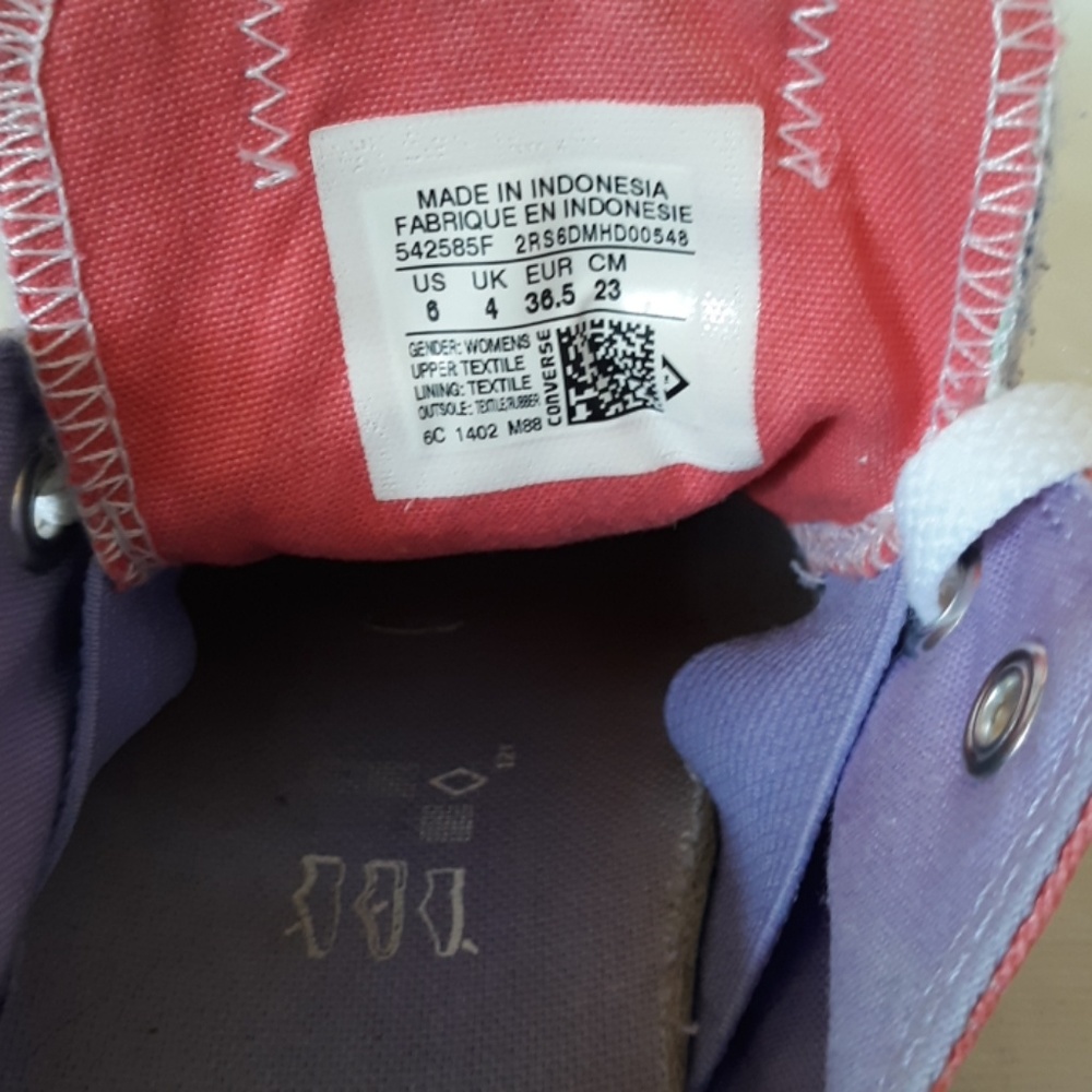 Converse - Picture 7 of 8